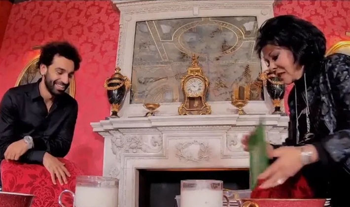 محمد صلاح وإسعاد يونس