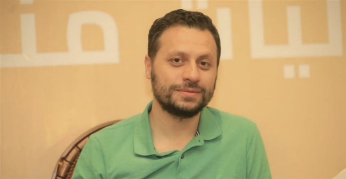 الناقد أحمد شوقي