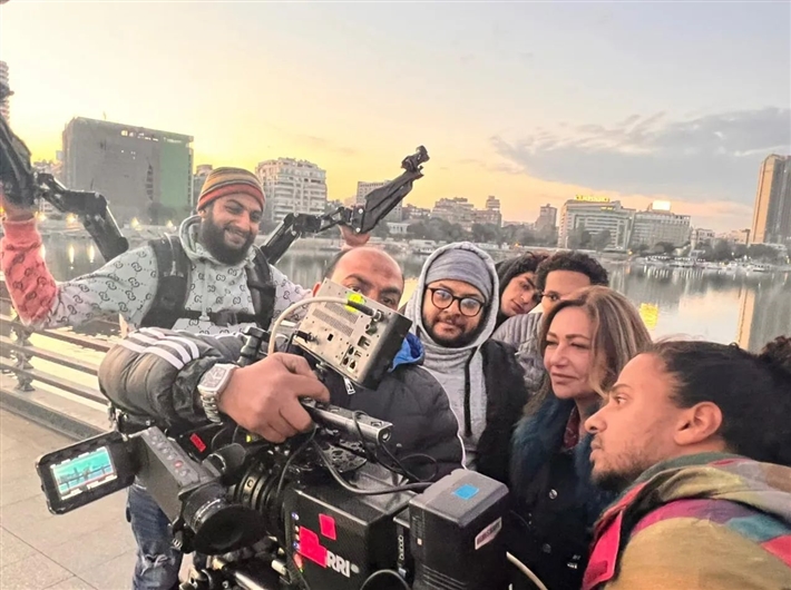 ليلى علوي في كواليس &quot;دنيا جديدة&quot;