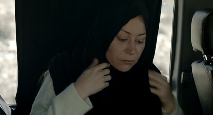 منة شلبي في مشهد من بطلوع الروح