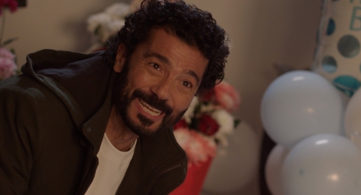 خالد النبوي في لقطة من مسلسل راجعين يا هوى