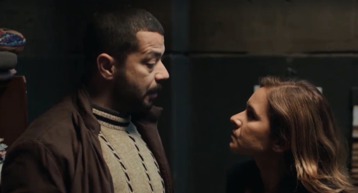 نيللي كريم وشريف سلامة في مشهد من الحلقة 18 من فاتن أمل حربي