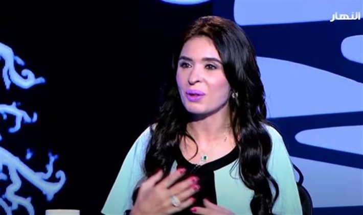 الراقصة دينا