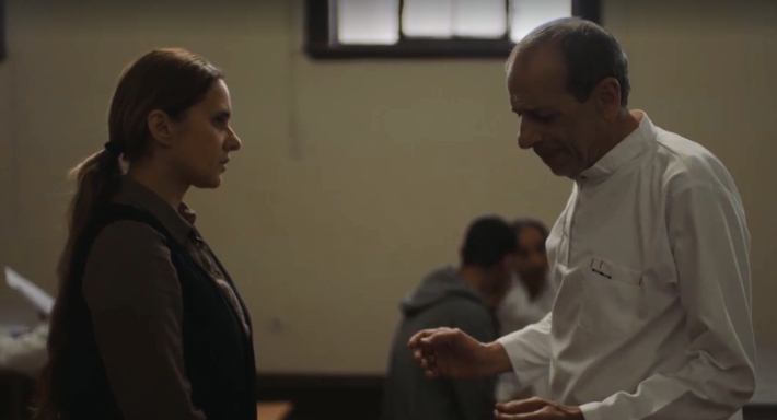 نيللي كريم ومحمد الصاوي في مشهد من فاتن أمل حربي