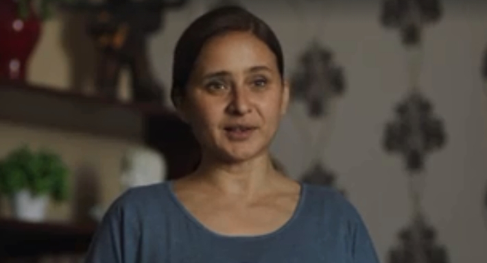 نيللي كريم في مشهد من فاتن أمل حربي