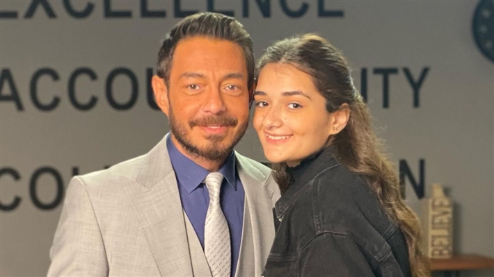 ملك ووالدها أحمد زاهر