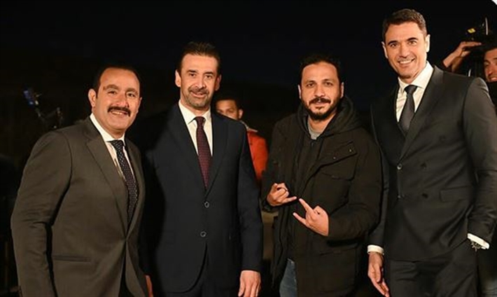 بيتر ميمي مع أبطال الاختيار 3 كريم عبد العزيز وأحمد عز وأحمد السقا
