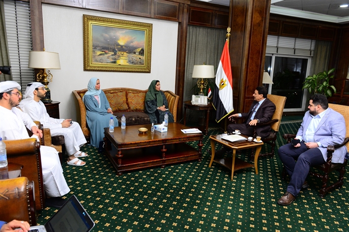 أثناء زيارة الوفد للمجلس الأعلى لتنظيم الإعلام 