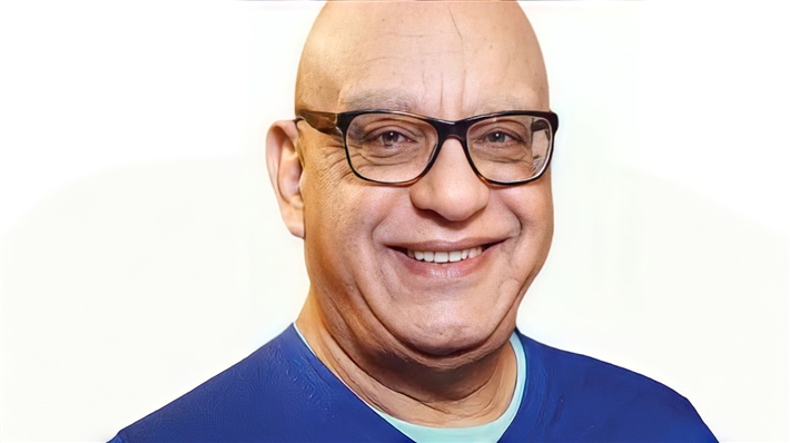 المخرج خيري بشارة