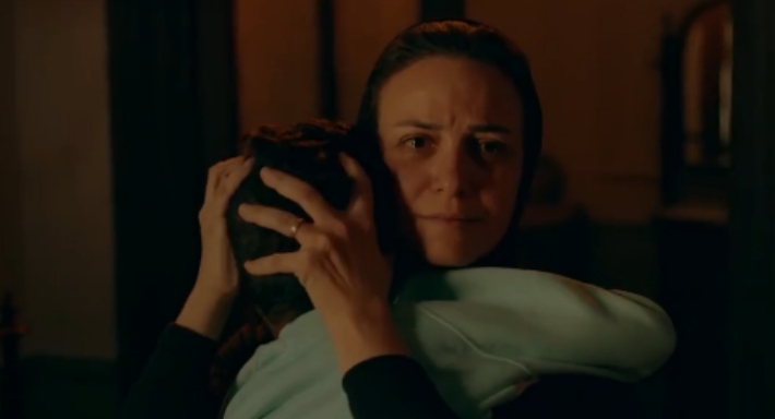 ريهام عبد الغفور في مشهد من منعطف خطر