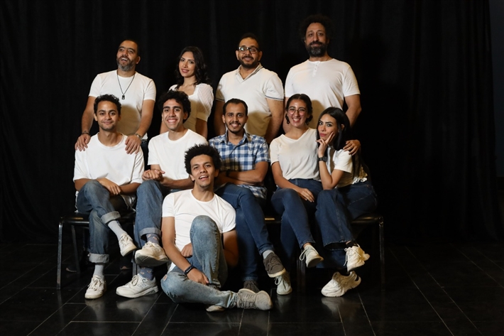 صناع مسرحية هلاوس