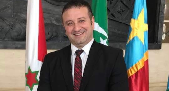 طاهر أبو زيد