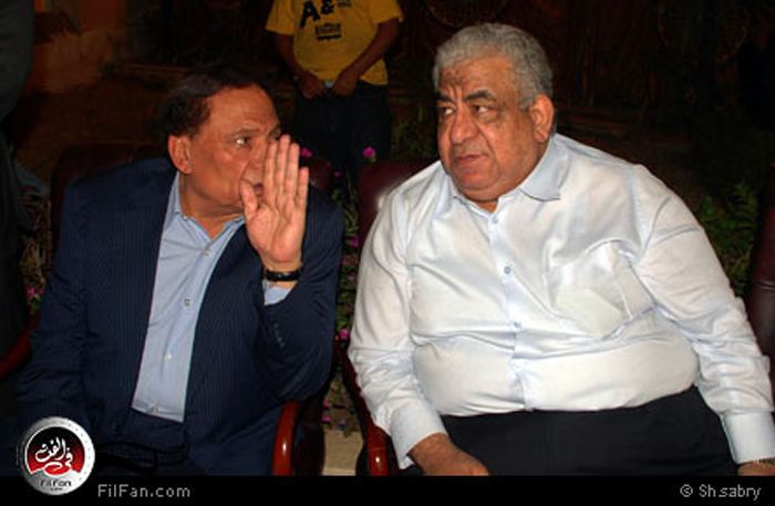 عادل إمام وأسامة الشيخ في العزاء