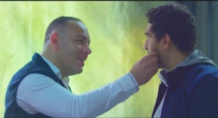 لقطة من مسلسل دوبامين