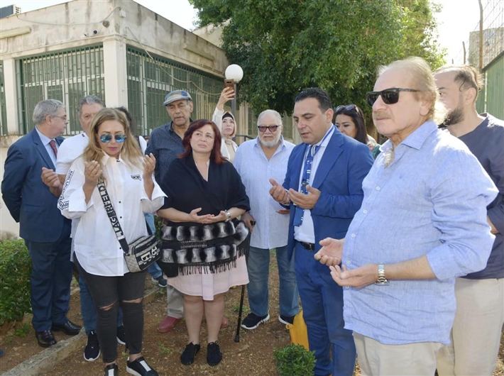 النجوم يزرعون شجرة هشام سليم