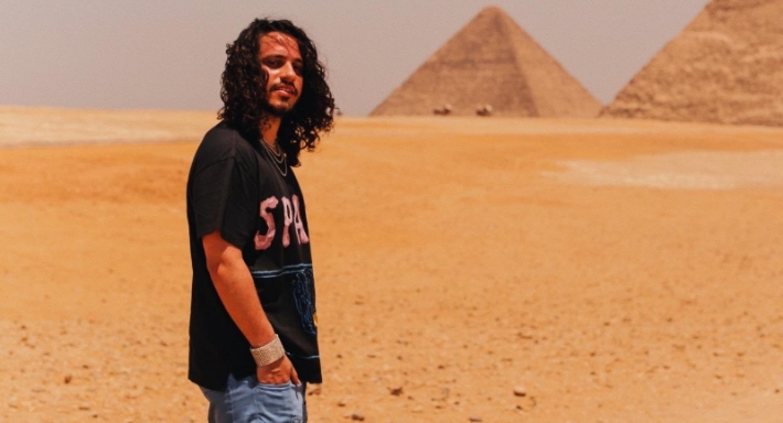 المغني &quot;راس&quot; يخفض أسعار حفله في مصر: أنا جاي عشانكم