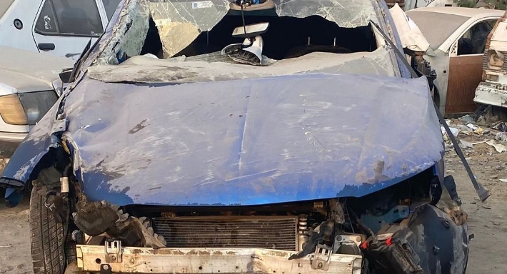 السيارة بعد تهشمها