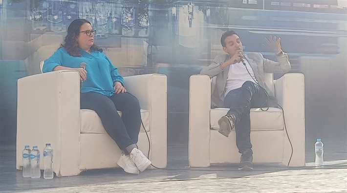 ندوة فيلم السباحتان
