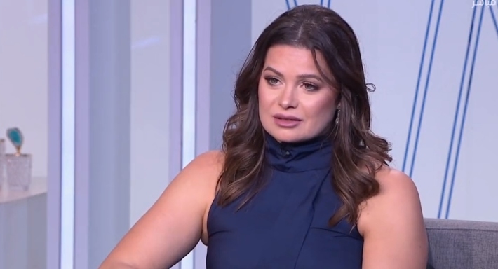 يسرا اللوزي