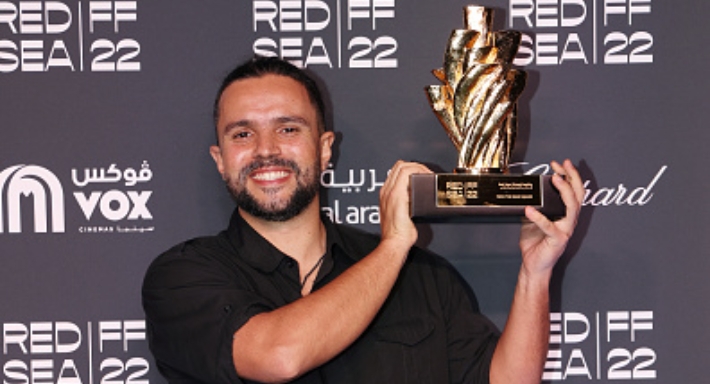 بيدرو هاريس بجائزة اليُسر الذهبية لأفضل أفلام الواقع الافتراضي