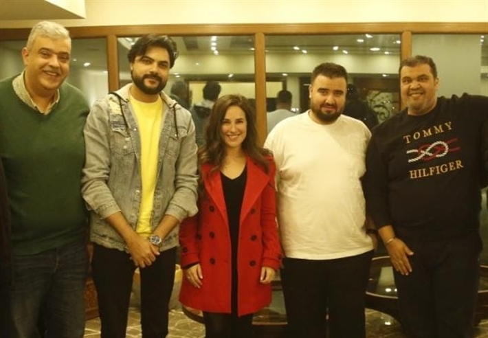 صناع فيلم لف وارجع تاني