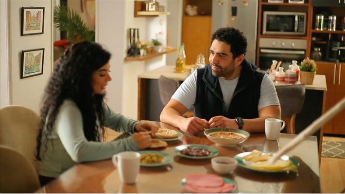 محمد كيلاني وكارولين عزمي