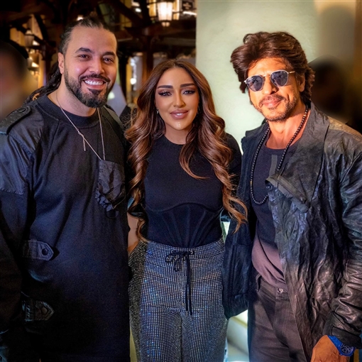 شاروخان وجميلة وجريني