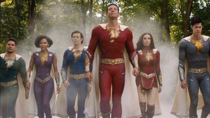 مخرج Shazam 2! fury of 
the gods يعلق على الإيرادات المنخفضة