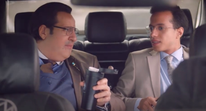 أحمد أمين وطه دسوقي في مشهد من الصفارة