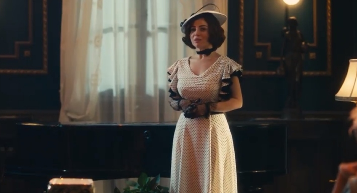 مي عز الدين