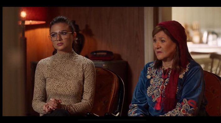 هناء الشوربجي وفرح يوسف