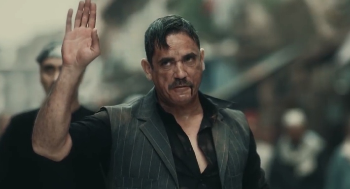 أمير كرارة في مشهد من سوق الكانتو