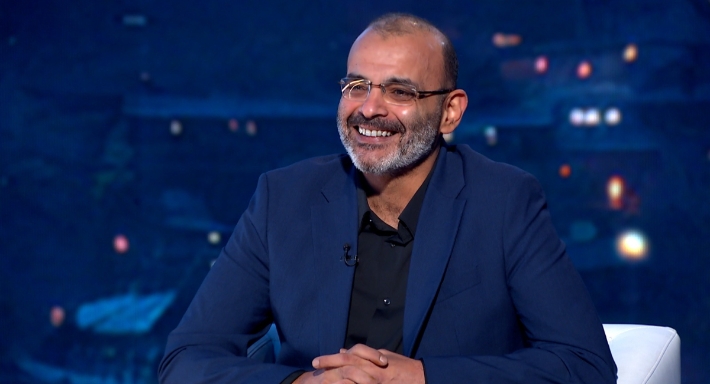 أيمن بهجت قمر