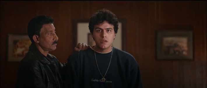 القبض على سامر في حضرة العمدة بعد تهديده بتشويه سلمى