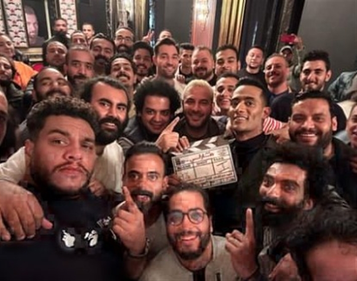محمد رمضان يحتفل بانتهاء تصوير الفيلم