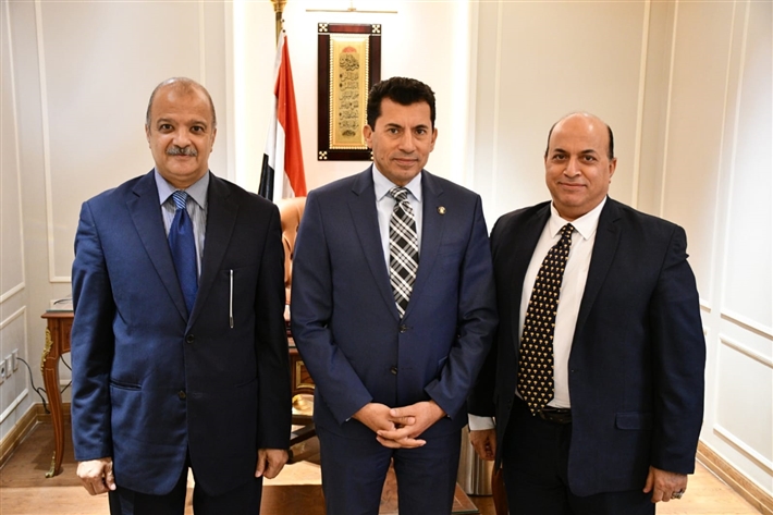 أشرف صبحي وزير الشباب والرياضة