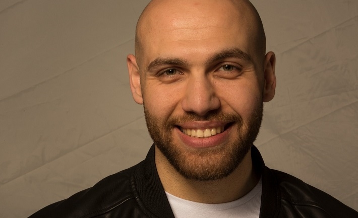 نجم ذا ڤويس عبود