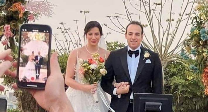 أحمد الغندور وعروسه