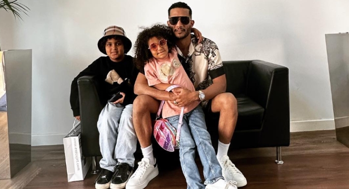 محمد رمضان وأولاده