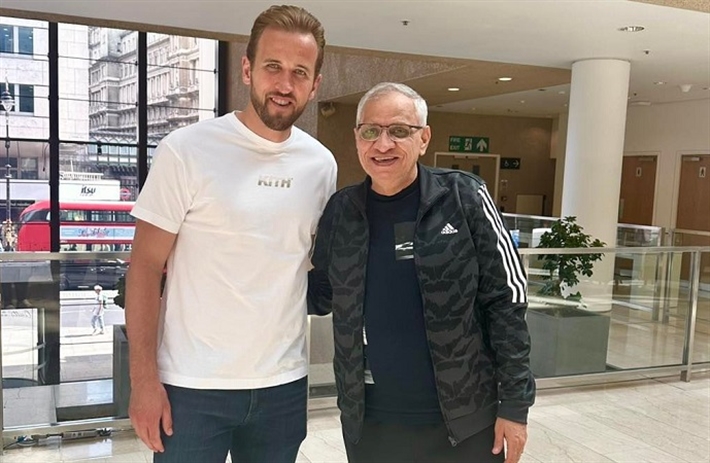 أحمد السبكي وهاري كين