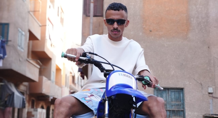 كليب كله بيكدب