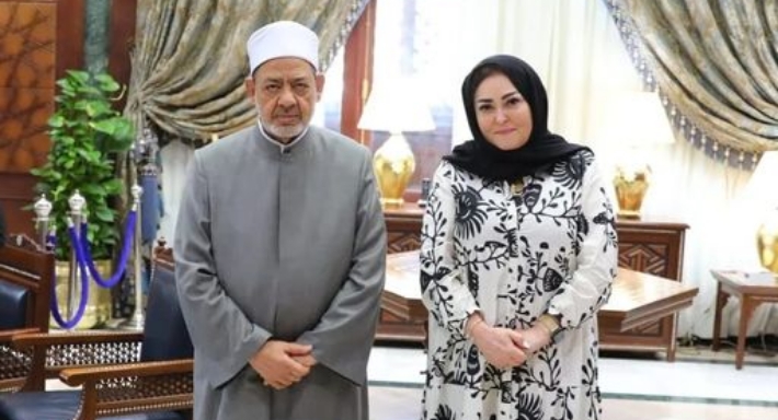 نهال عنبر وشيخ الأزهر أحمد الطيب