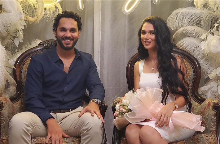 جعفر العمدة وخطيبته