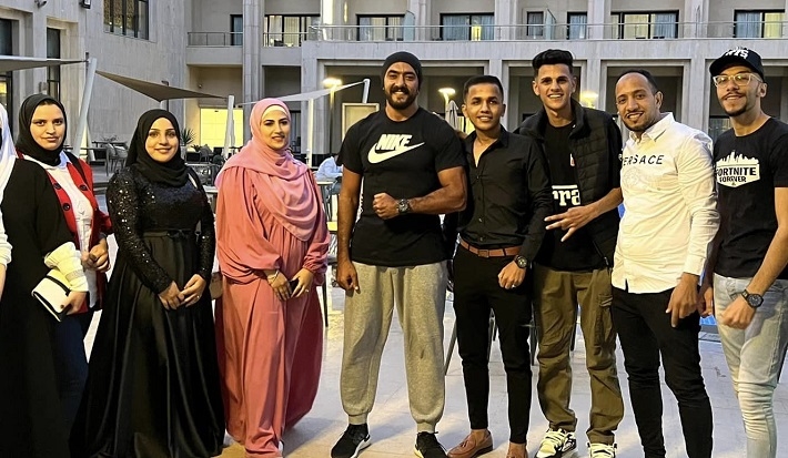 أحمد العوضي مع الفائزين