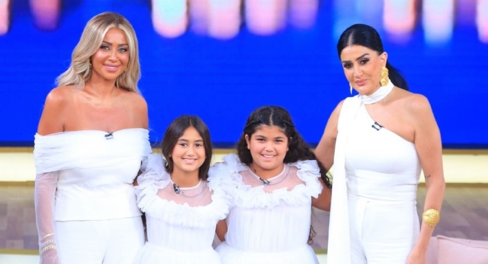 غادة عبدالرازق وابنتها وحفيدتاها 