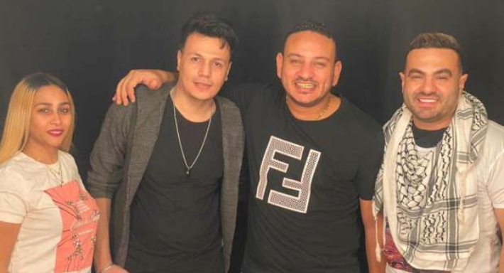 نجوم الأغنية الشعبية