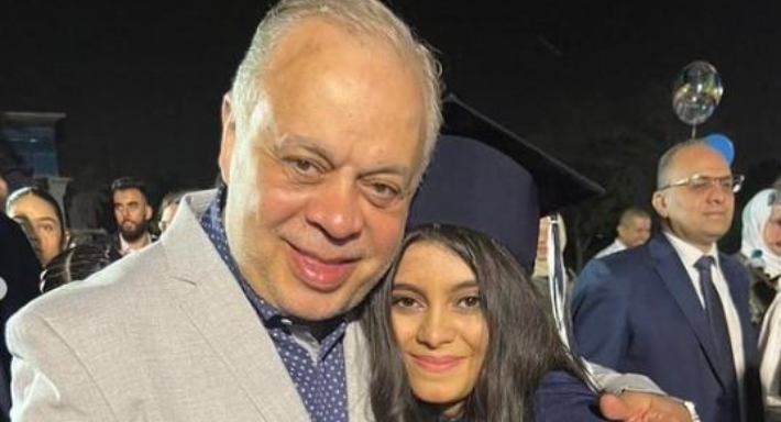 ابنة أشرف زكي