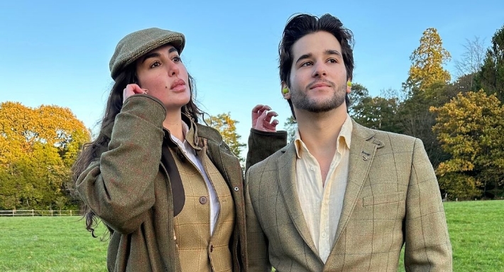 ياسمين صبري وآدم شقيقها