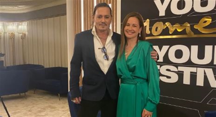 ريا أبي راشد وجوني ديب