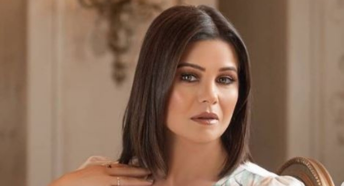 يسرا اللوزي